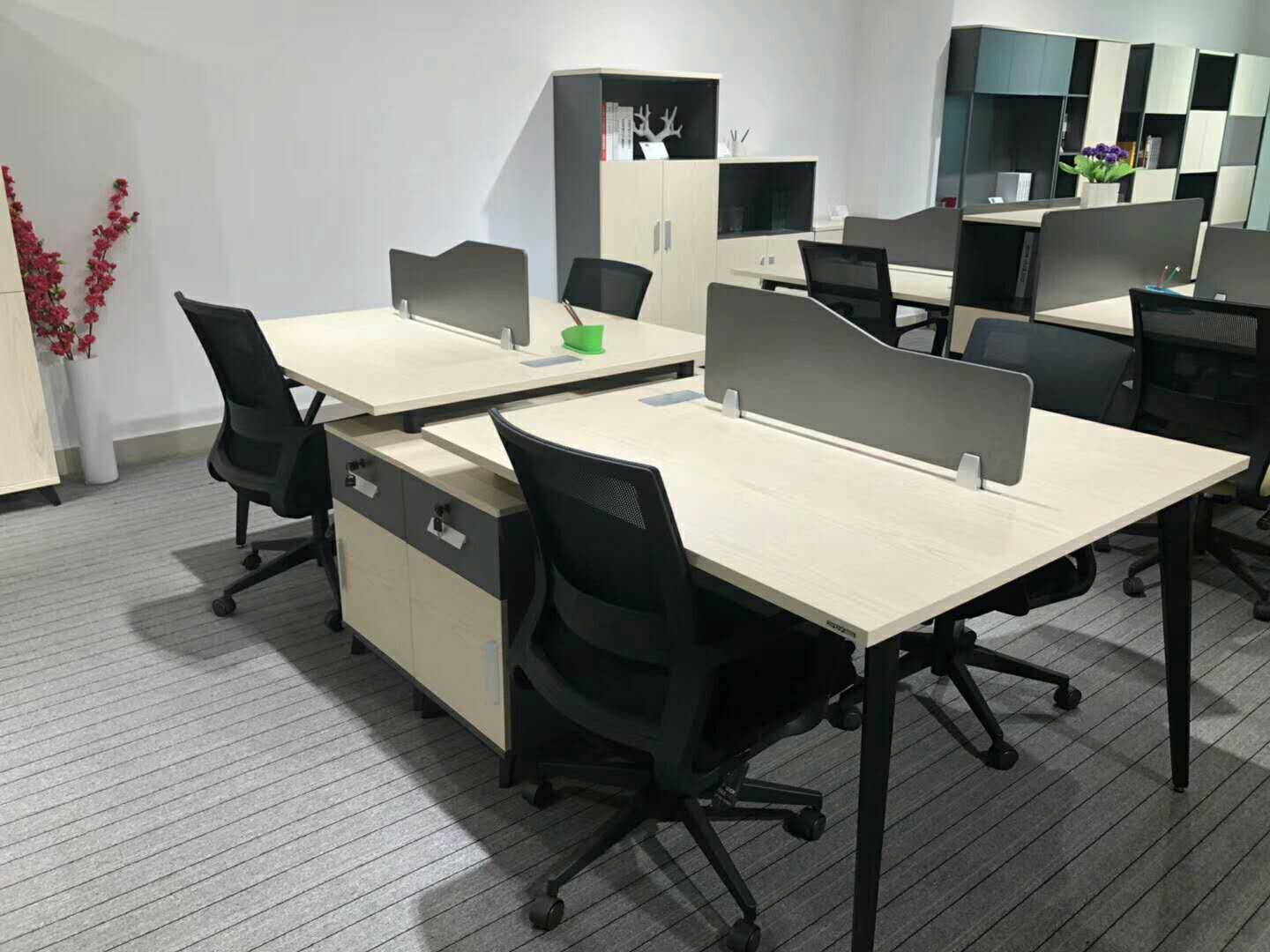 辦公（gōng）家具